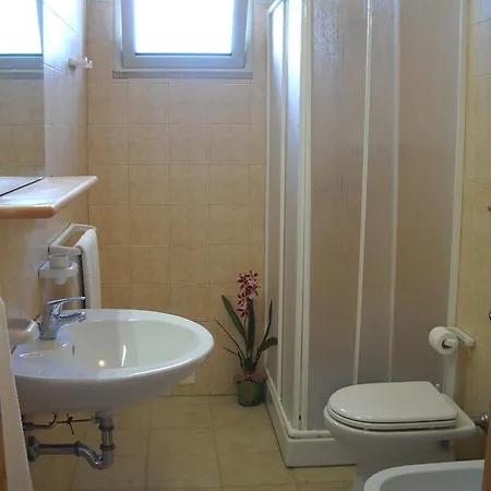 Monolocale E Apartamento *